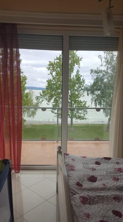 Gruber Apartman Siófok Eksteriør bilde